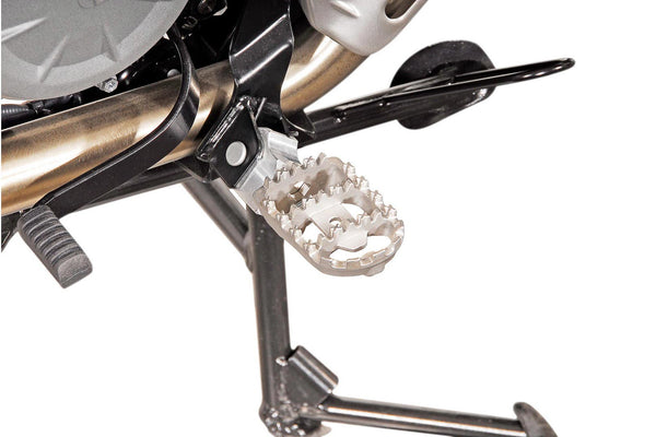 SW-MOTECH ION footrest kit FRS.07.011.10002/S