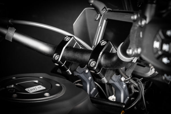 Handlebar riser black