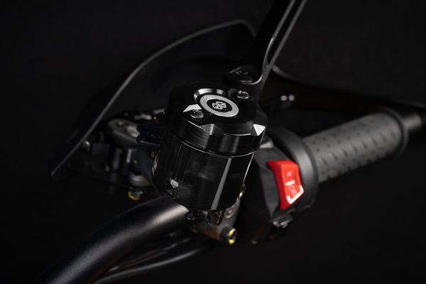 Front brake fluid reservoir cover black - BRC-06.b