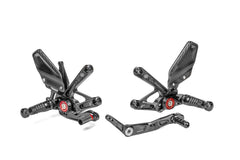 GILLES TOOLING Footrest system MUE2 black for Yamaha | MUE2-Y01.b