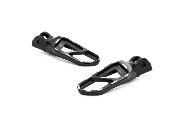 Urban-Pro replacement footrest, pillion, black - RGK-690-UF40-SET-B