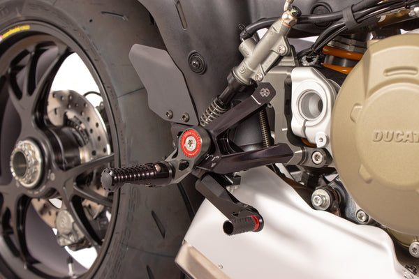 GILLES TOOLING MUE2 rearsets for Ducati Streetfighter V4 - image 2
