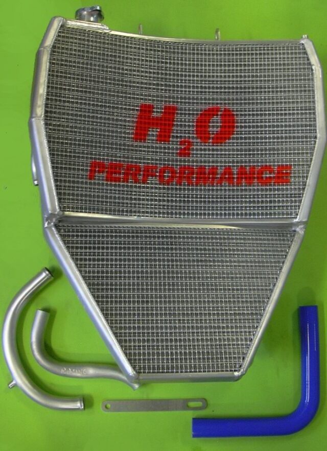 H2O Performance Oversize Radiator kit For Kawasaki ZX-10R (2008-10) – illustrative image