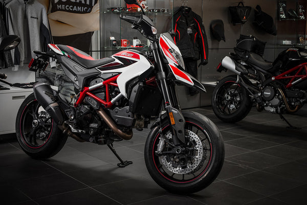 Ducati | Hypermotard 13-18 | Diamond | Rider Seat Cover
