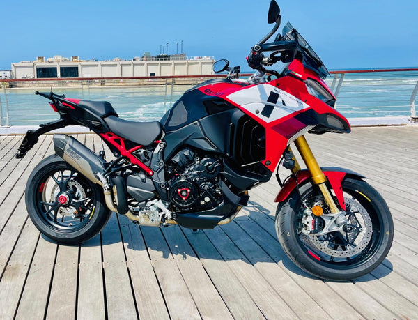 CNC RACING | Clear oil bath clutch cover Ducati Multistrada V4 and Diavel V4