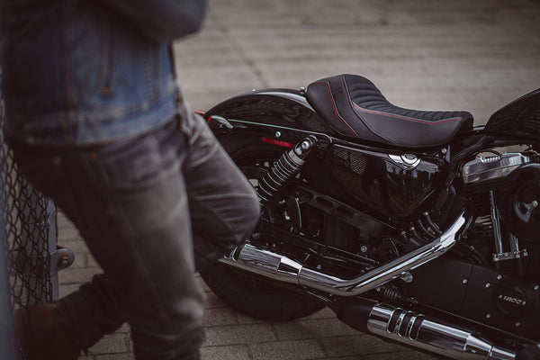 Harley Davidson | Iron 1200 18-20 | Classic | Rider Seat Cover