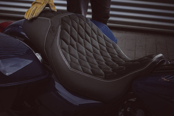 Harley Davidson | Road Glide 11-22, Street Glide 11-22 | Hex-Diamond | Rider Seat Cover