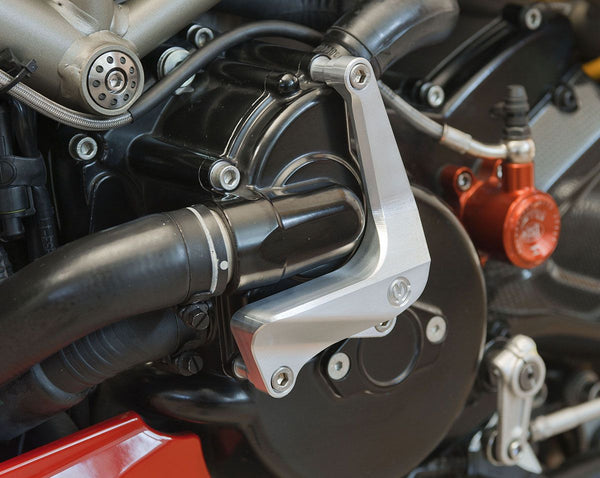 Billet water pump protection ducati 4 valves models 4