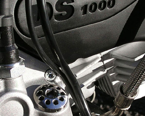 Titanium engine oil plug 3