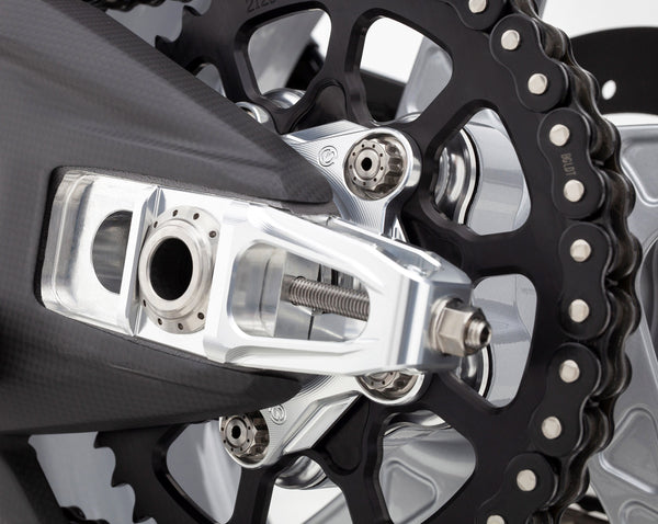 Aluminum sprocket carrier with titanium pins - Ducati Panigale V4 2025 / Streetfighter V4 2025 4
