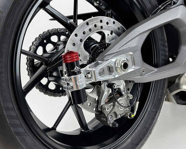Pair of chain tensioner sliders with support for "SUPREME TECHNOLOGY OVERSUSPENSION RESONATOR" - Panigale/Streetfighter V4 2025 1