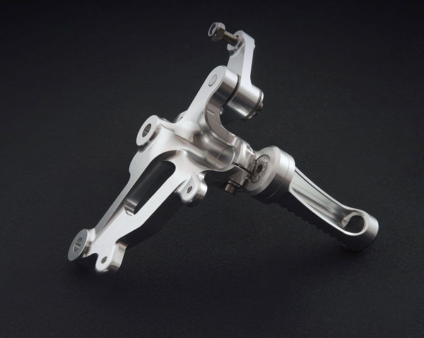 Kit pedane regolabili per Ducati Streetfighter 2