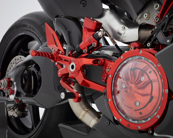 Adjustable "PREMIUM" rider footrest kit with Brembo brake pump and integrated reservoir - Panigale V4 2025/Streetfighter V4 2025 9