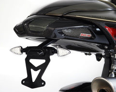 MOTOCORSE License plate support kit with license plate light and Syencro blinkers pair Colore