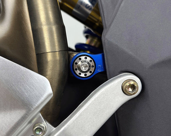 Aluminum exhaust manifold/decatalyst support bracket - MV Agusta F4 4
