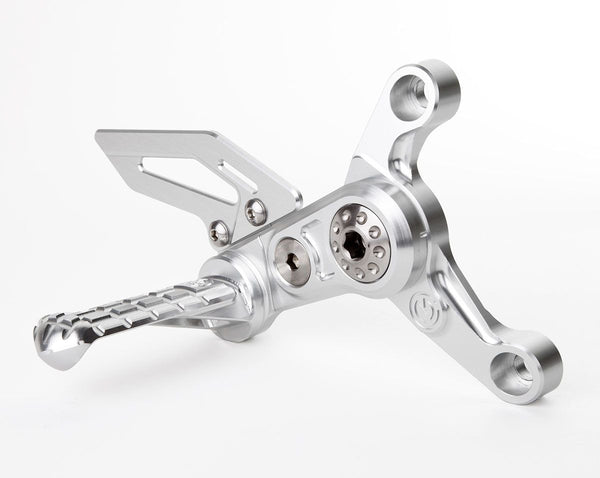 Machined from solid riding adjustable footpegs kit - New Design - MV AGUSTA F4 / BRUTALE 6