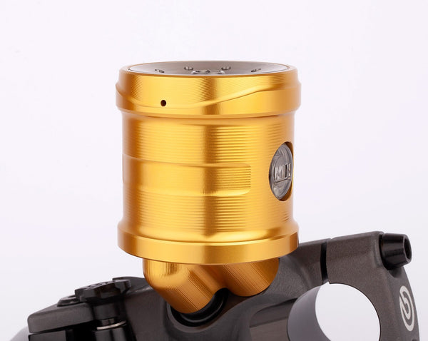Aluminum oil reservoir kit with titanium cap for Brembo radial racing clutch pump - NAKED 4