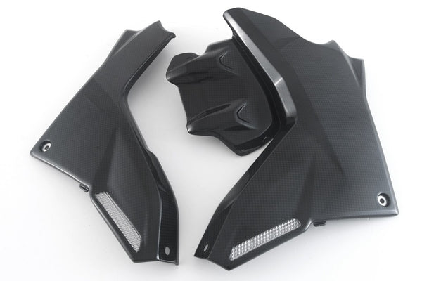 MOTOCORSE LOWER SIDE FAIRING - SET - DUCATI MULTISTRADA V4 (2021-) Trama del carbonio e finitura superficiale - 200P – Plain Lucido 1