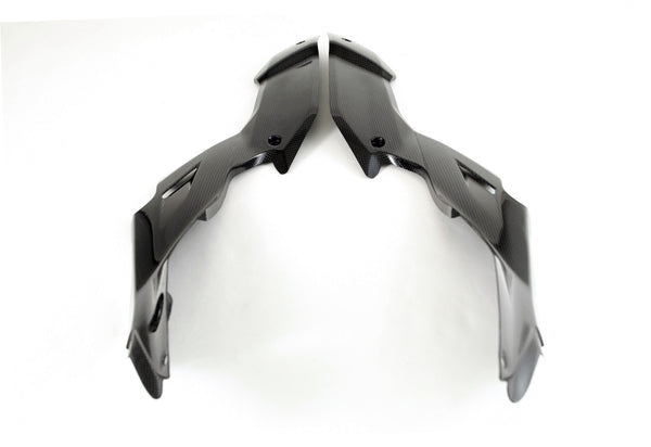 MOTOCORSE Under tank side panels - set Trama del carbonio e finitura superficiale - 2