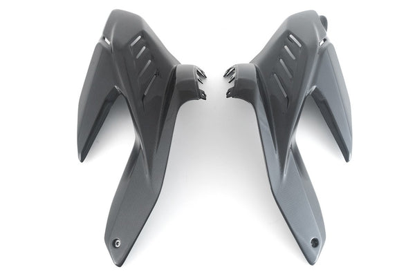 MOTOCORSE UPPER SIDE FAIRING - SET - DUCATI STREETFIGHTER V4 (2023 - 2024 ) Trama del carbonio e finitura superficiale - 200P – Plain Lucido 4