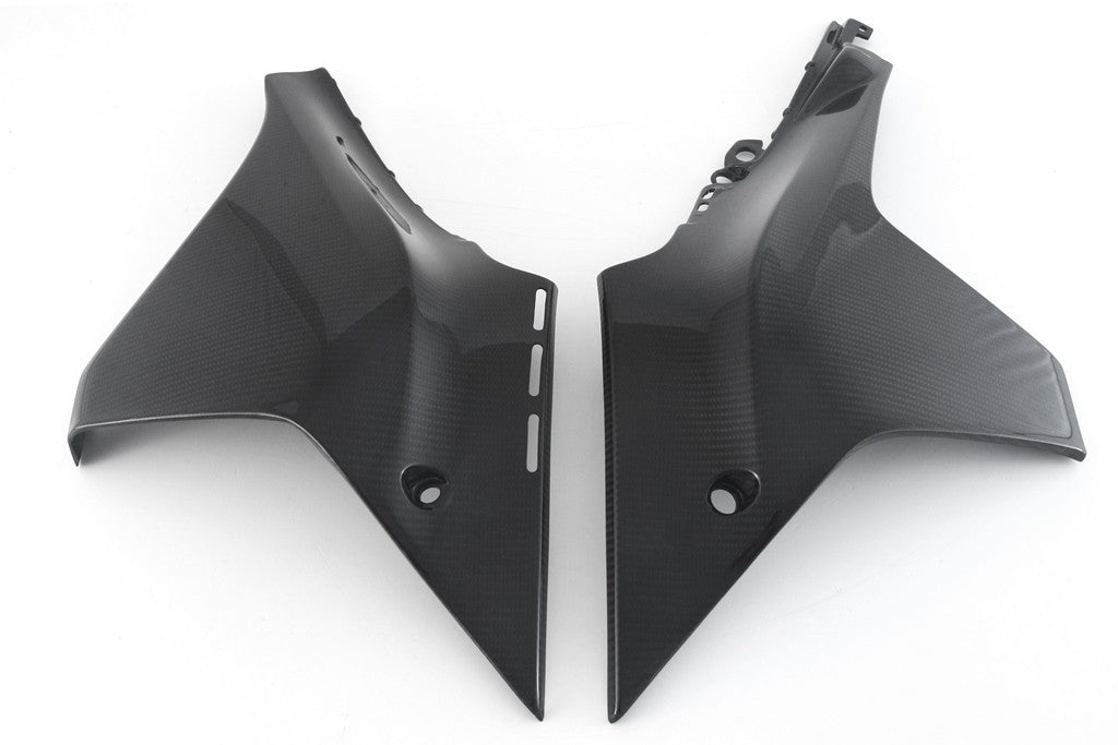 MOTOCORSE FAIRING COVER - SET - YAMAHA YZF-R1 (2020-) Trama del carbonio e finitura superficiale - 245T – Twill Lucido 1