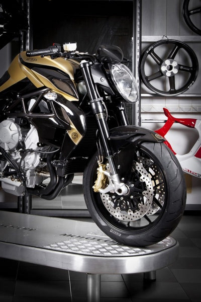 MOTOCORSE Mv Agusta Brutale 800 NOVA