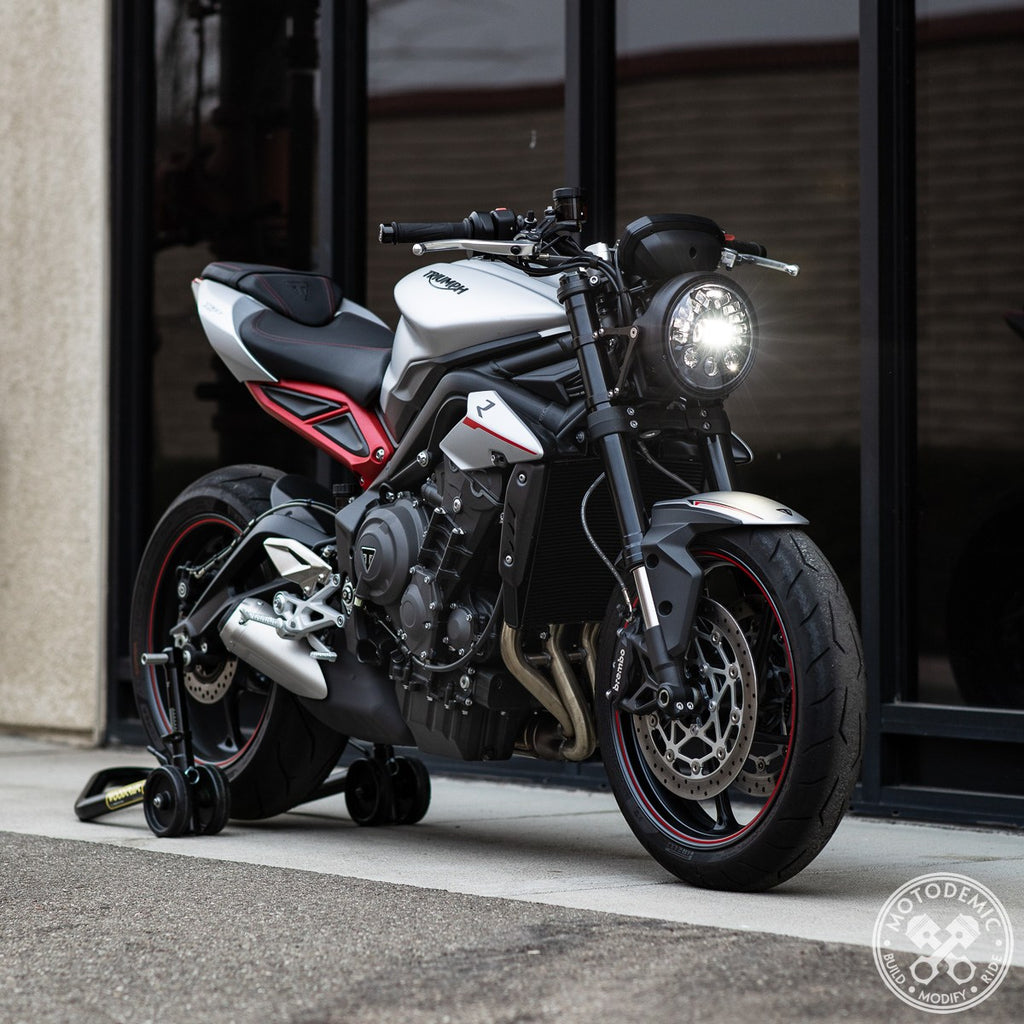 Street Triple 765 Single Headlight Adaptive