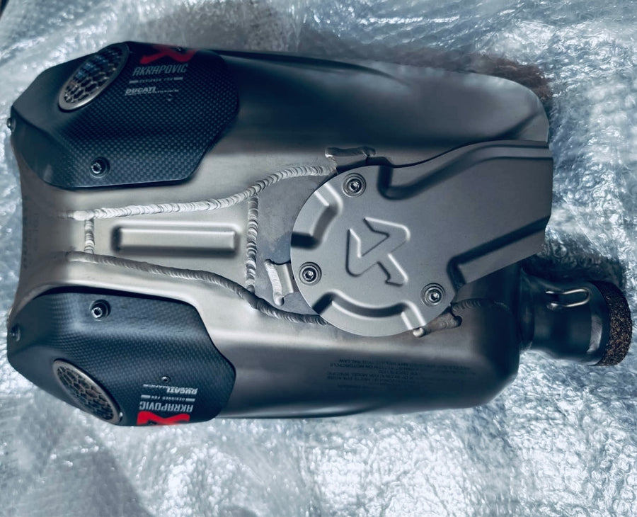 Pre-owned Ducati Performance Akrapovic silencer actual item overview