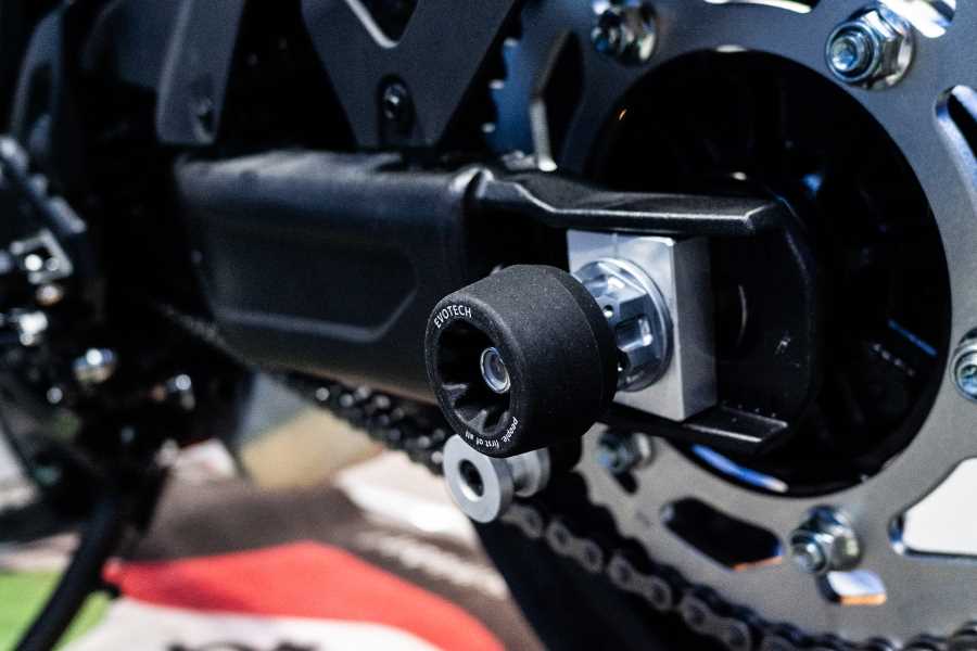 Evotech RC Benelli Tornado 550 '25 Rear Axle Fork Protector