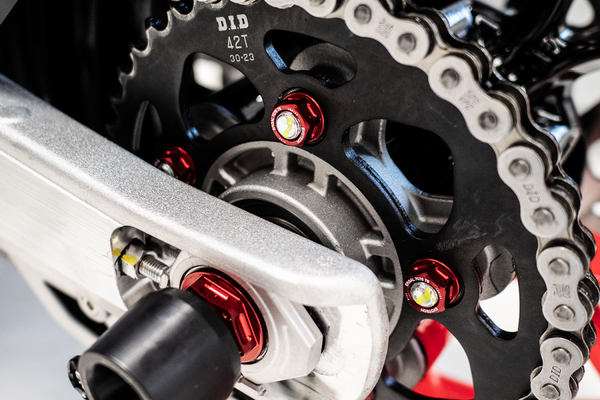 Evotech RC Ducati Hypermotard 698 Mono / RVE Rear Axle Fork Protector