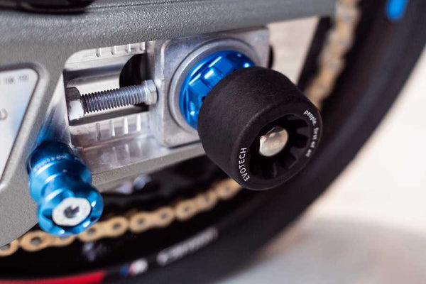 Evotech RC BMW S 1000 RR '19-'26 Rear Axle Fork Protector