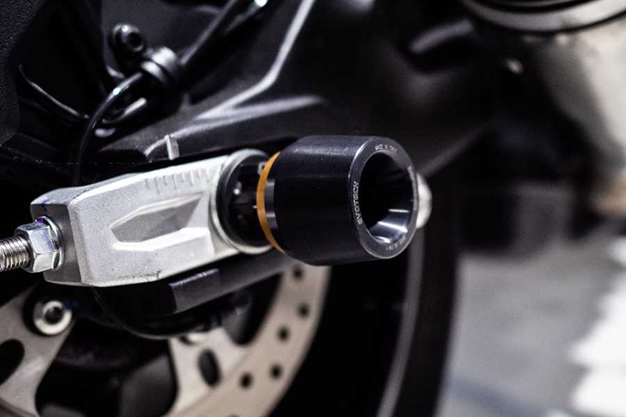 Evotech RC CFMOTO 700CL-X Sport Rear Axle Fork Protector