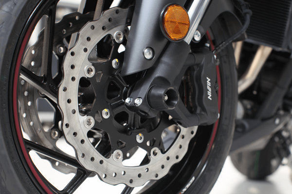 Evotech RC Suzuki GSX-S 750 '17-'20 Front Axle Fork Protector