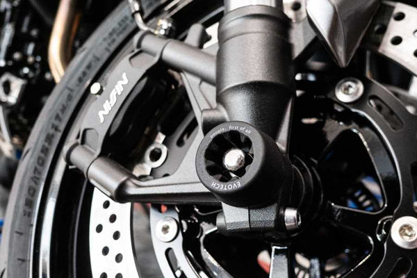 Evotech RC Kawasaki Z900 2025-2026 Front Axle Fork Protector