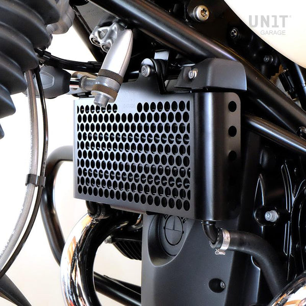 Unit Garage 1635 NineT radiator protection