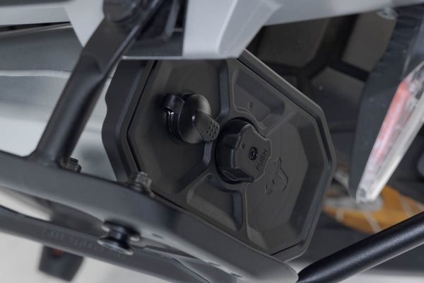 SW-MOTECH TRAX lock set with anti-theft protection EVO QLS.00.046.15100