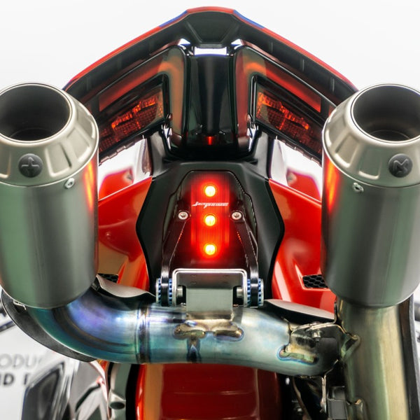 Racing rear light + Akrapovič exhaust brackets kit for Ducati Panigale V4 – JP KIT FP DU001