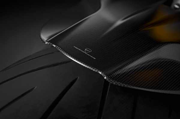 SCRAMBLER DUCATI DIAVEL V4 Carbon rear mudguard