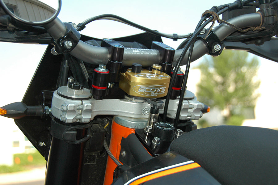 SCOTTS PERFORMANCE SUB Mount / Complete Stabilizer Kit / rubber type / using stock triple clamp DS-SUB-3528-01R