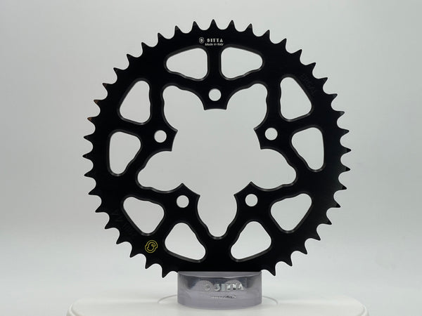 Sitta 201H black 44-tooth series illustration; supplied tooth count and chain pitch follow the selected SKU.