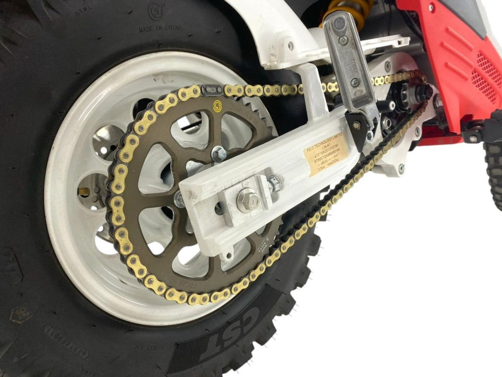 Sitta 206M-series rear sprocket installed on a FELO FW-03 chain conversion. Installation illustration only; selected tooth count may differ. Rear sprocket only; other pictured components are not included.