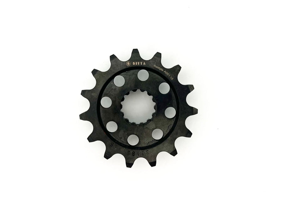 Sitta A001 front sprocket series; 520-pitch, 15-tooth illustration. Supplied pitch and tooth count follow the selected variant.