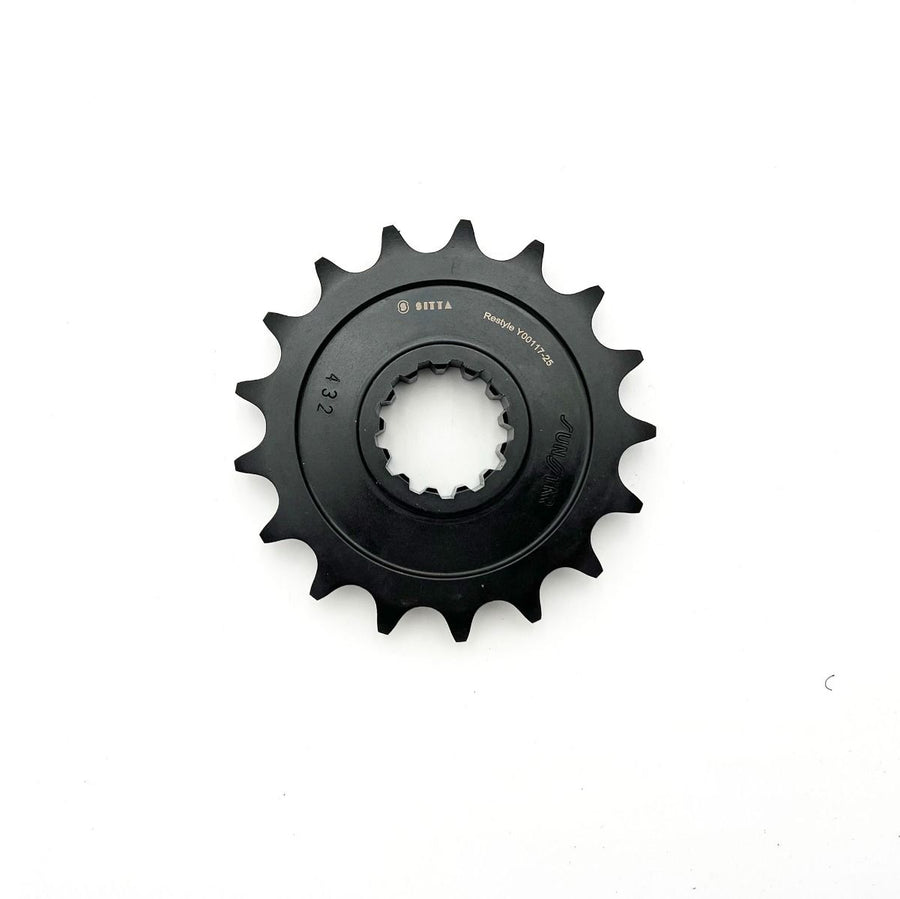 Sitta Restyle Y001 17-tooth 525 front sprocket series illustration; supplied chain pitch, tooth count and lightening-hole design follow the selected exact SKU.
