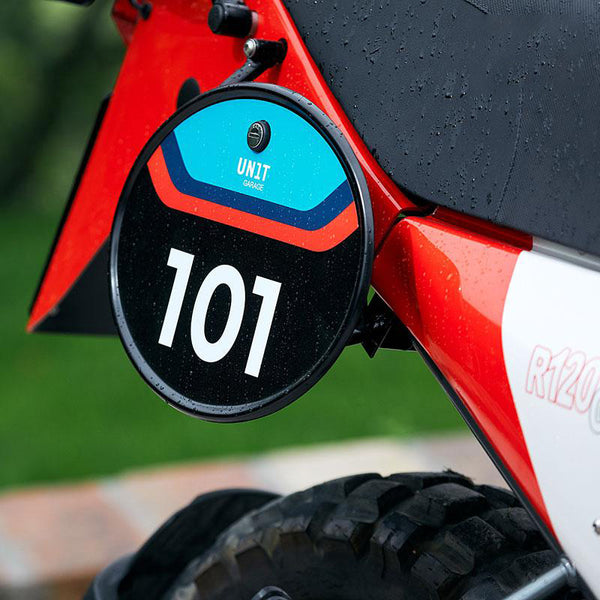 Unit Garage U075 Number plate with quick release system
