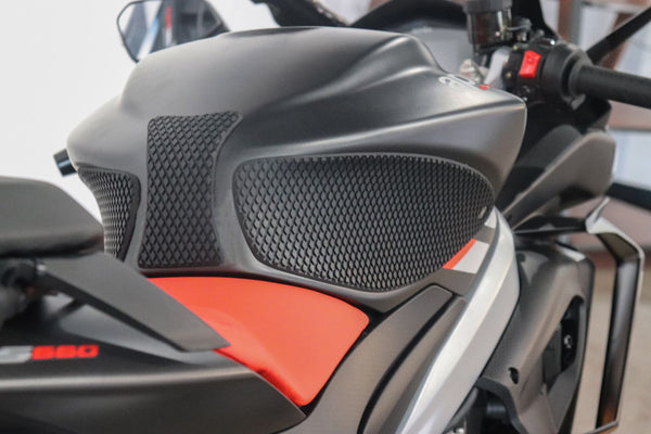 TECHSPEC Tank Grip Pads for Aprilia RS 660 / Tuono 660 — photo 4