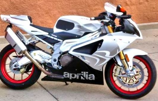 TECHSPEC Tank Grip Pads for Aprilia Tuono 1000 R (06-10) and RSV1000R (04-10) — photo 2