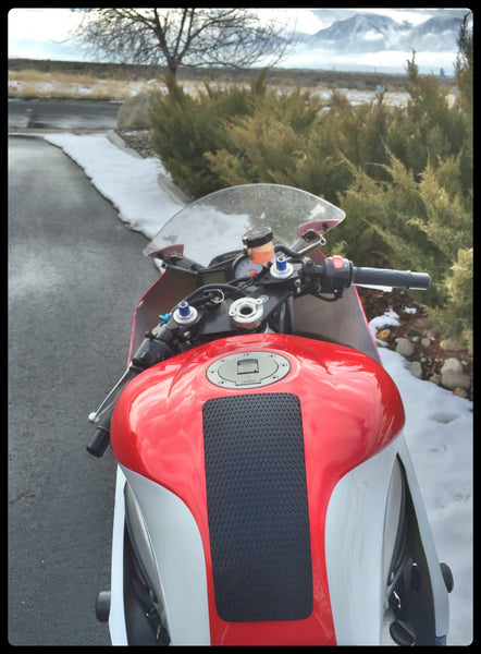 TECHSPEC Tank Grip Pads for BMW K1200 GT / 1300 GT — photo 1