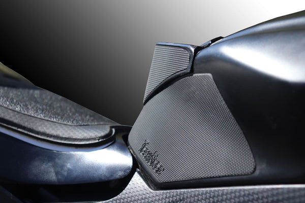 TECHSPEC Tank Extender and Tank Grip Pads for Yamaha YZF-R6 (08-16) — photo 2