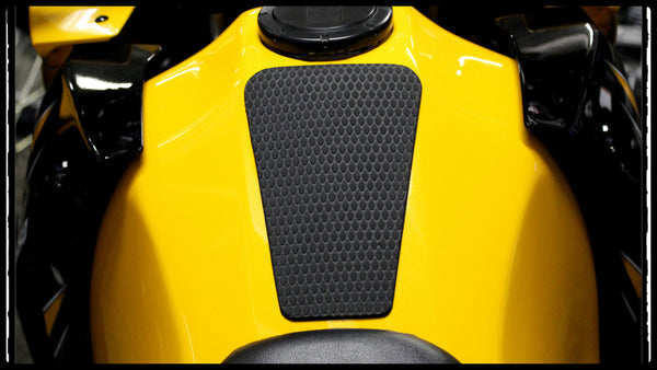 TECHSPEC Tank Grip Pads for BMW R1100S — photo 3