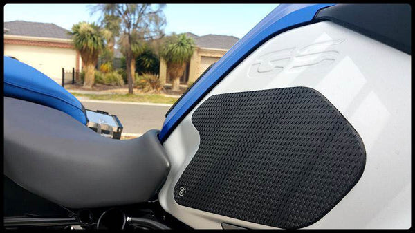 TECHSPEC Tank Grip Pads for BMW R 1200 / 1250 GS adventure (14+) — photo 4